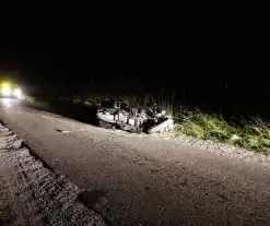 Motorrijder gewond naar het ziekenhuis