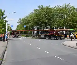 Convoi exceptionel blokkeerd weg