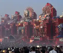 Forse brand op mainstage Defqon one festival