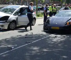 Porsche van bijna 150 000 beschadigd na botsing