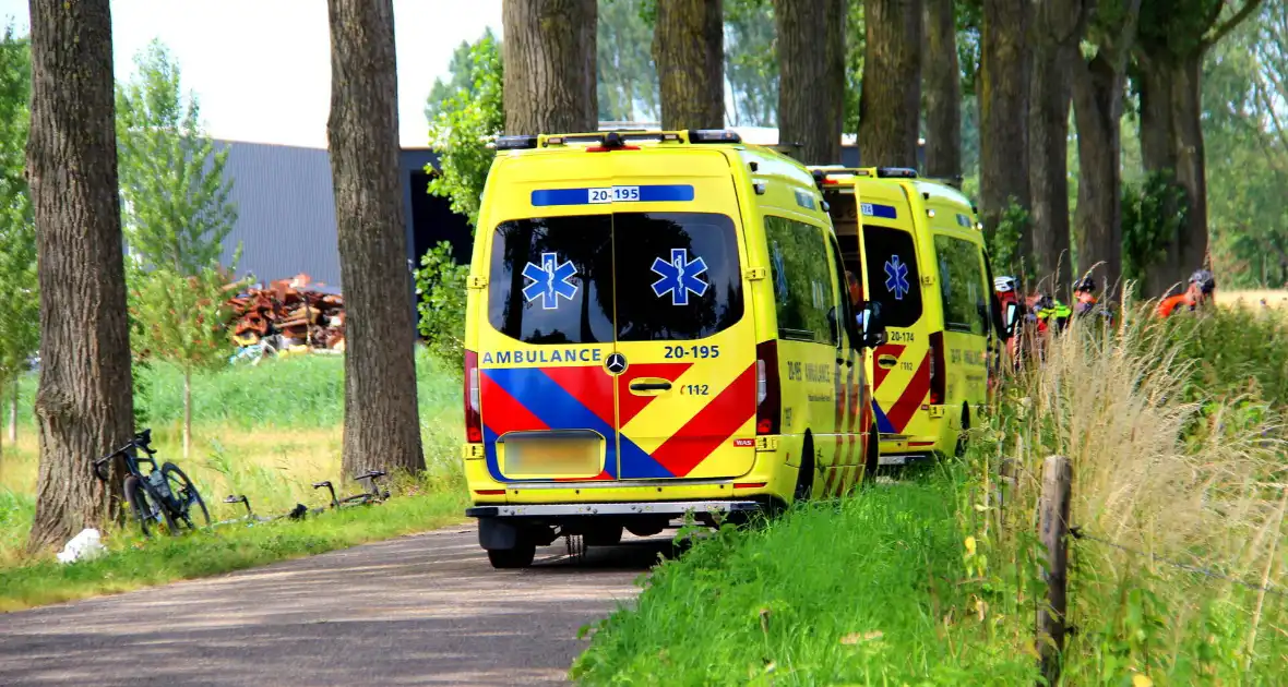 Wielrenners gewond na valpartij - Foto 1