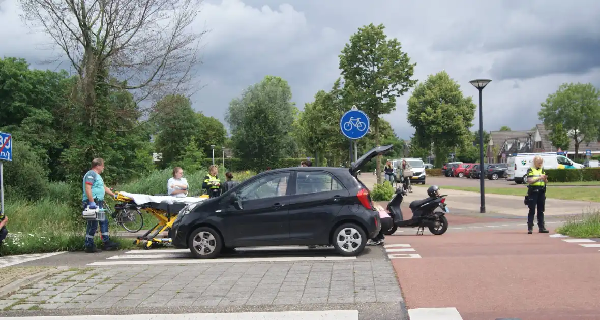 Fietser geschept door automobilist op oversteekplaats - Foto 4