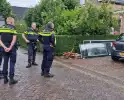 Automobilist rijdt tegen woning overburen