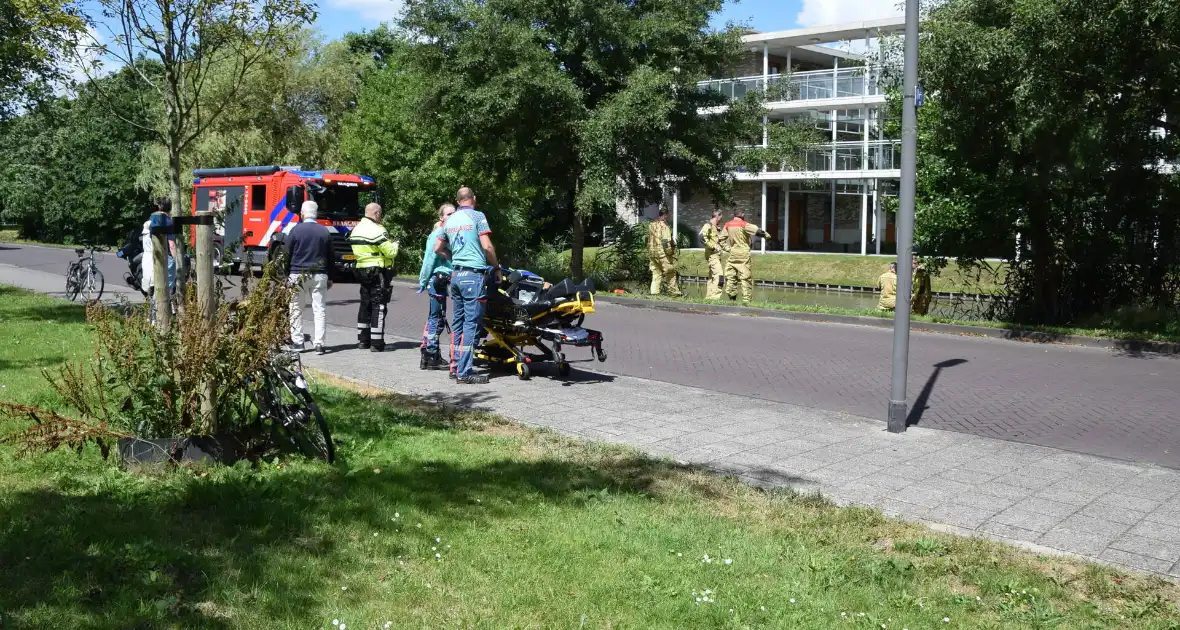 Brandweer doorzoekt water na aangetroffen fiets - Foto 1