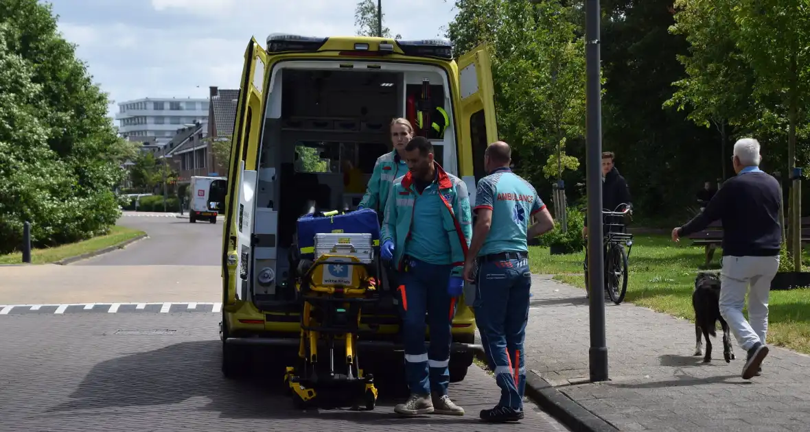 Brandweer doorzoekt water na aangetroffen fiets - Foto 3