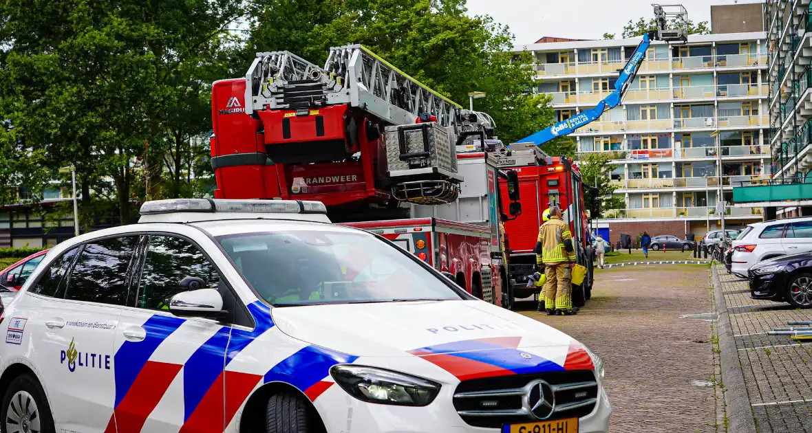 Glasvezelleidingen komen los van flat - Foto 1