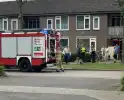 Brandweer verricht metingen bij gaslucht