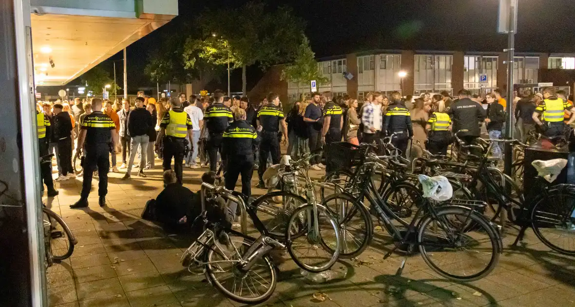 Aanhoudingen tijdens onrust bij café