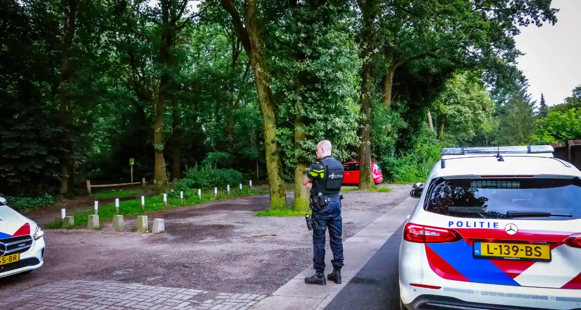 Politie lost schoten bij zoektocht naar voortvluchtige verdachte - Foto 3