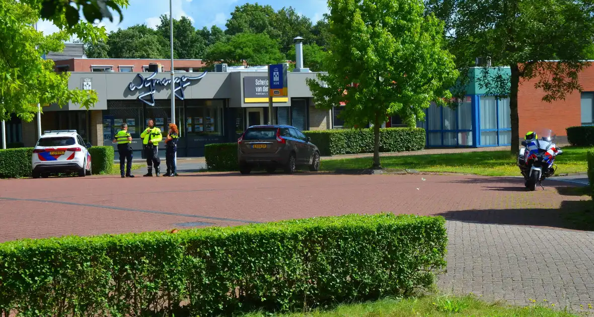 Scootmobielbestuurder aangereden door automobilist - Foto 2