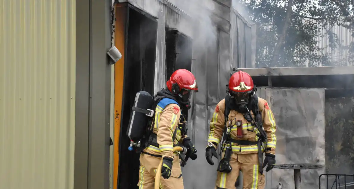 Tiny House volledig uitgebrand, onderzoek naar mogelijke brandstichting - Foto 6