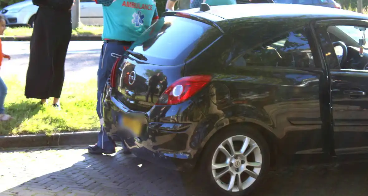 Auto's beschadigd na botsing - Foto 2