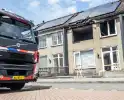 Brandweer voert nacontrole uit bij afgebrande woning