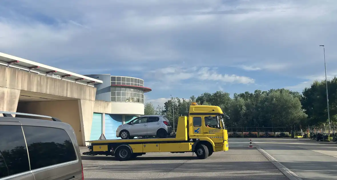 Politie haalt automobilisten van de weg wegens verkeerscontrole - Foto 7