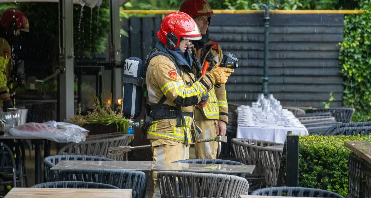 Gasbrander vat vlam bij restaurant - Foto 1