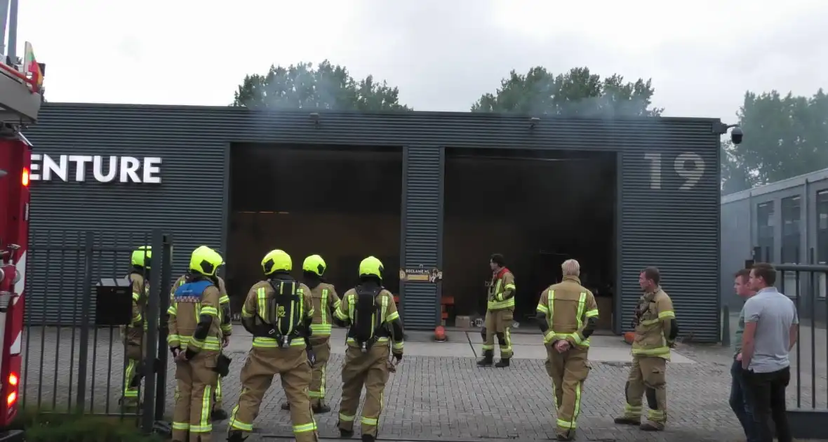 Brand snel geblust in bedrijfspand