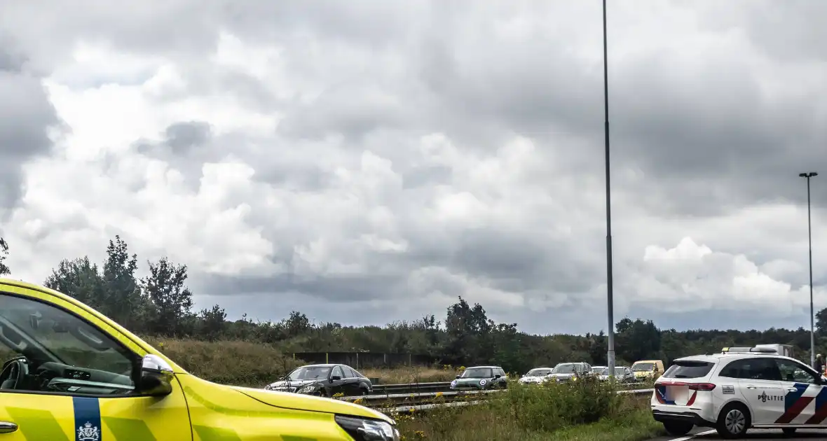 Kettingbotsing veroorzaakt file op snelweg