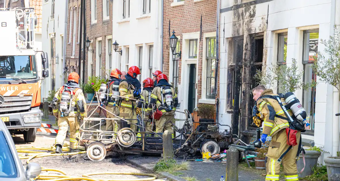 Woning aangetast door voertuigbrand