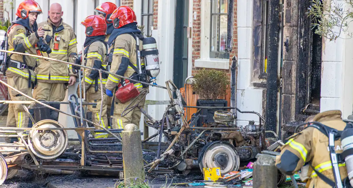 Woning aangetast door voertuigbrand - Foto 6