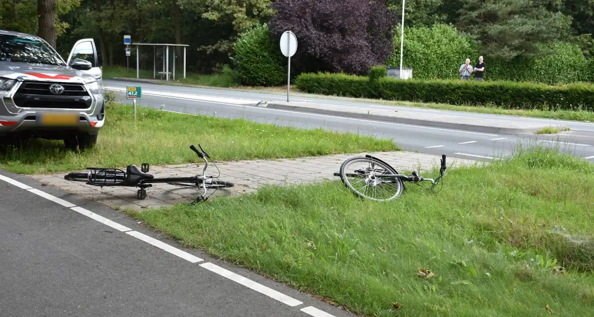 Kind geschept door camper op oversteekplaats - Foto 5