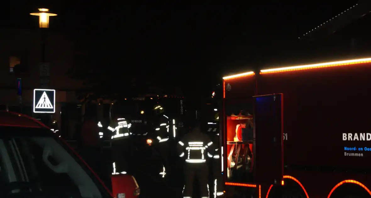 Uitslaande brand bij fietsenwinkel - Foto 1