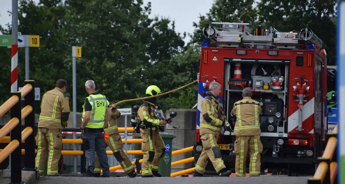 Container in brand bij milieustraat