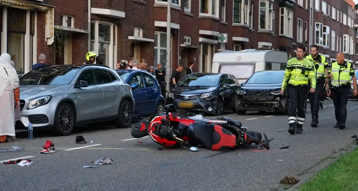 Grote schade na aanrijding met motorrijder - Foto 9