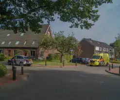 Fietser rijdt tegen openslaande autodeur