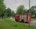 Brandweer ingezet voor oude Volvo die vlam vat