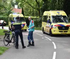 Gewond Persoon naast mountainbike aangetroffen op wegdek