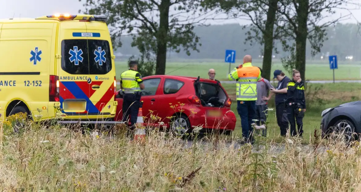 Drie voertuigen betrokken bij kop-staartaanrijding