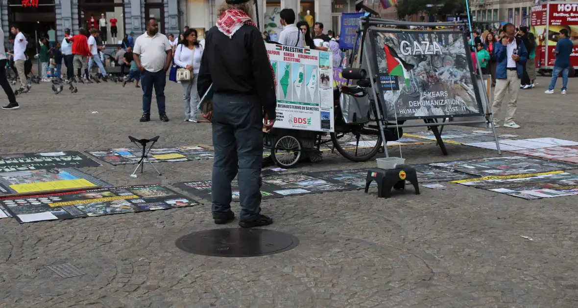 Kleine demonsratie voor free-palestina - Foto 5