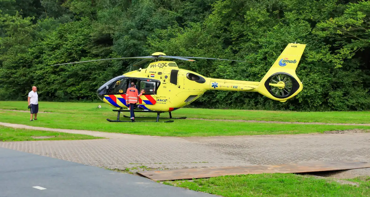 Motorrijder zwaargewond na ongeval - Foto 6