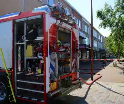 Hulpdiensten groots ingezet voor brandende werkplaats bij fietsenwinkel