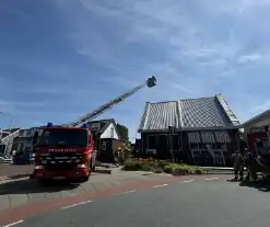 Brandweer ingezet voor brand in dak bij woning