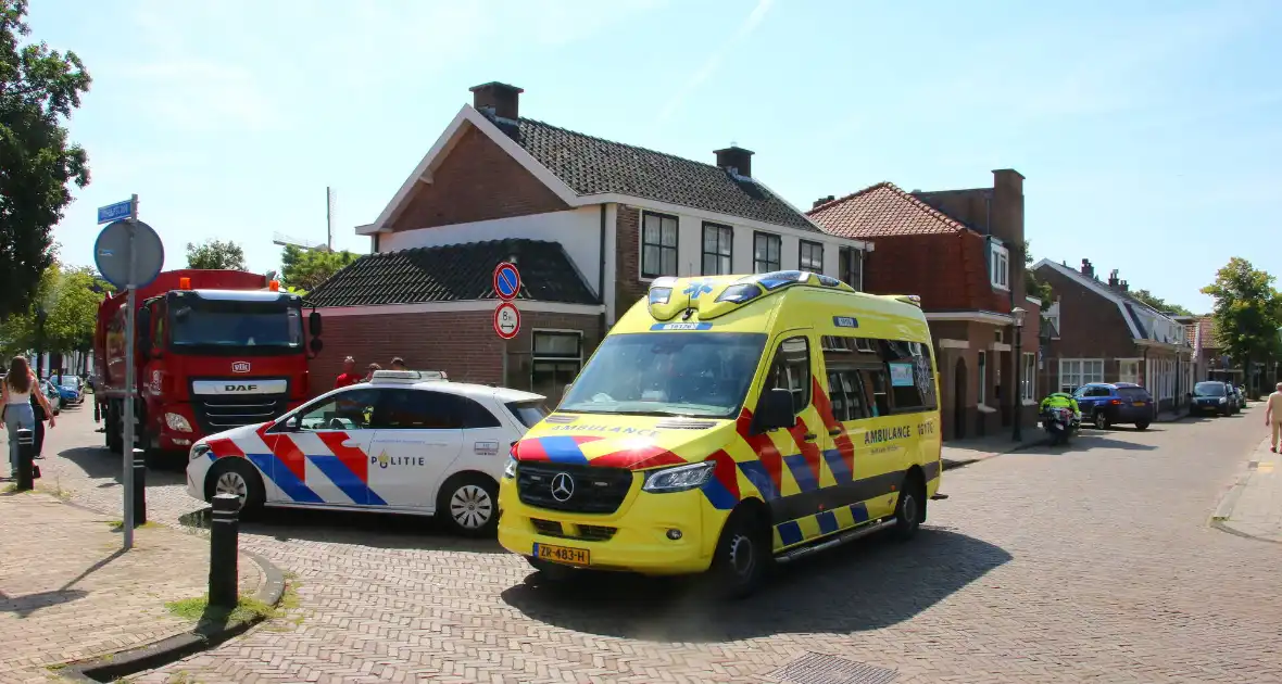 Voetganger aangereden door vuilniswagen