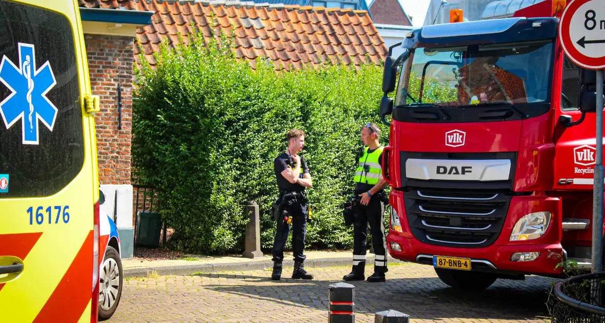 Voetganger aangereden door vuilniswagen - Foto 6