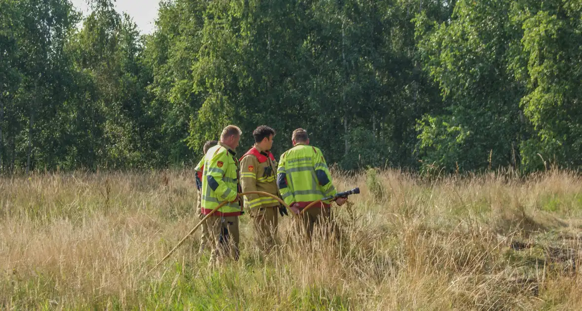 Brandweer blust bosschage brand - Foto 9