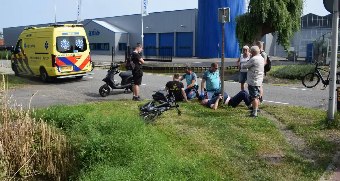 Scooter en fietser veroorzaken ongeval - Foto 3