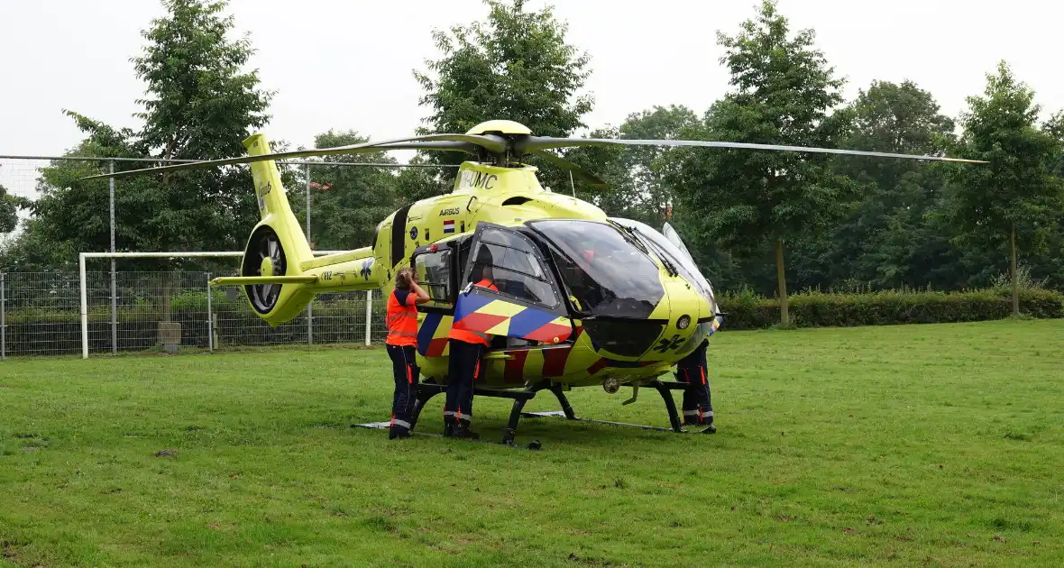 Medische noodsituatie in woning, traumateam ingezet - Foto 2