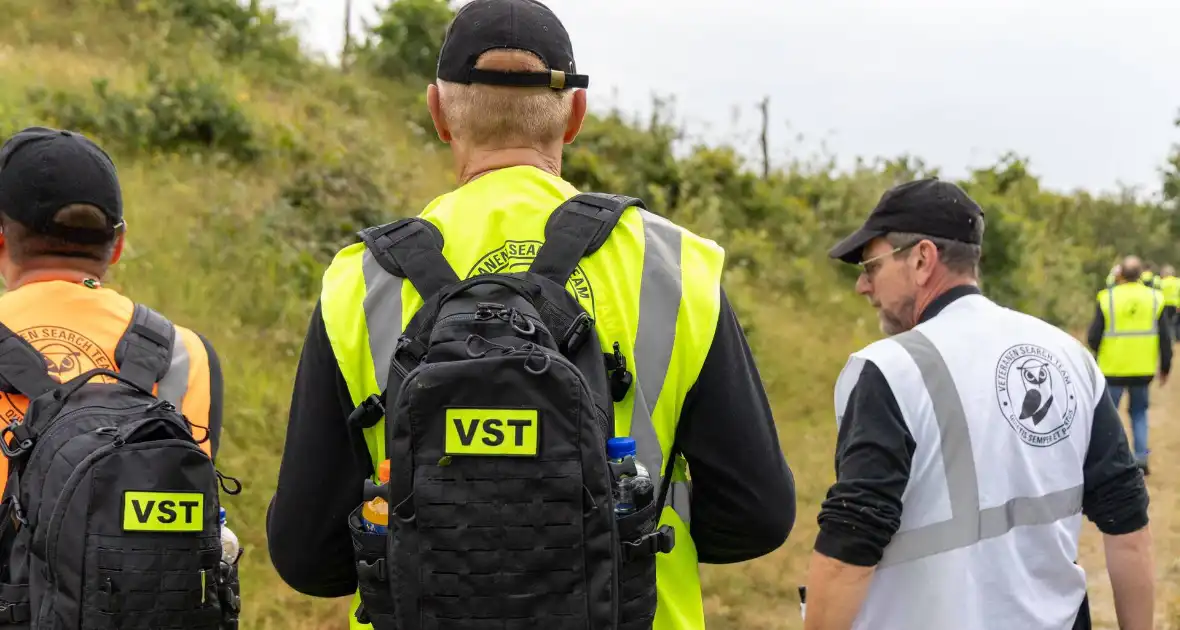 Duingebied uitgekamd door zoekteam in zoektocht naar vermiste man - Foto 7