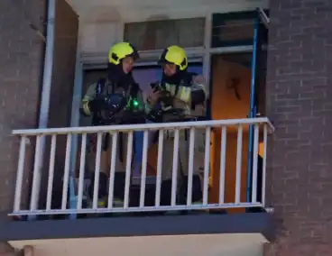 Brandweer ingezet voor brandgeur in portiekflat