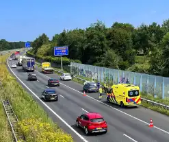 Ongeval tussen twee voertuigen op snelweg