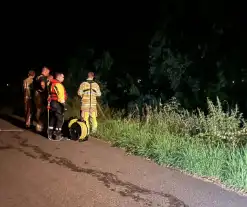 Zoektocht in water na aantreffen kleding