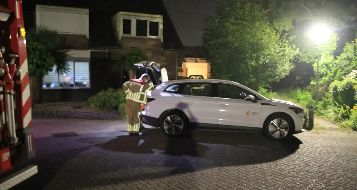 Brandweer en netbeheerder ingezet wegens gaslekkage in tuin - Foto 3