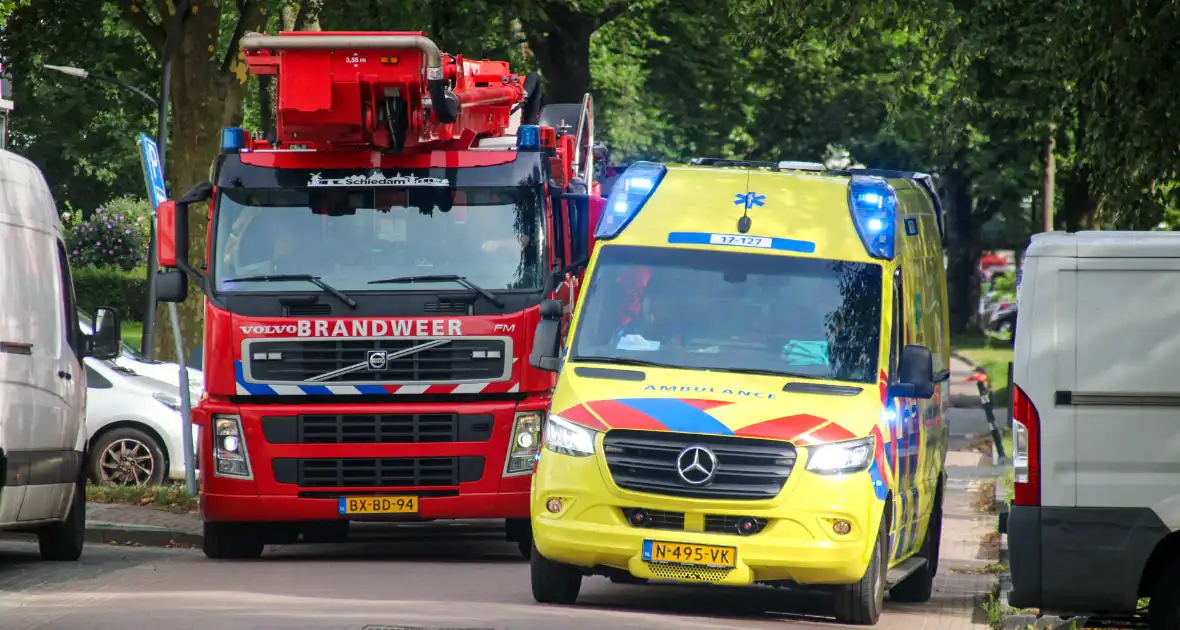 Traumateamingezet bij medische noodsituatie in flatwoning - Foto 2