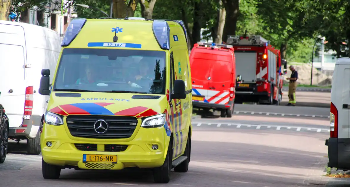 Traumateamingezet bij medische noodsituatie in flatwoning - Foto 7