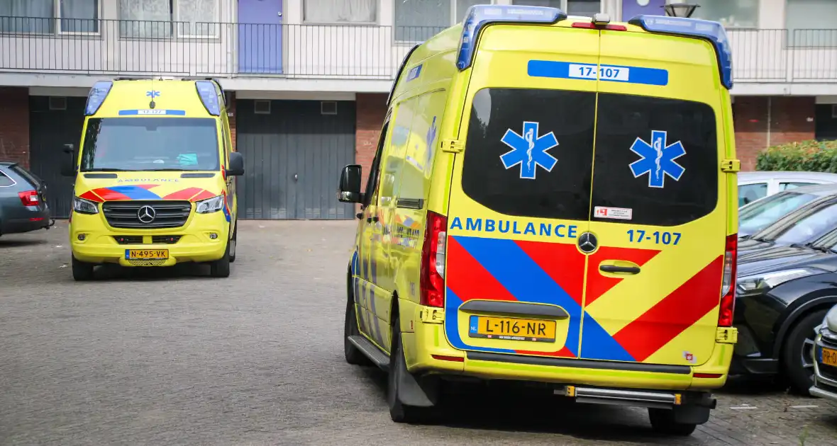 Traumateamingezet bij medische noodsituatie in flatwoning - Foto 8