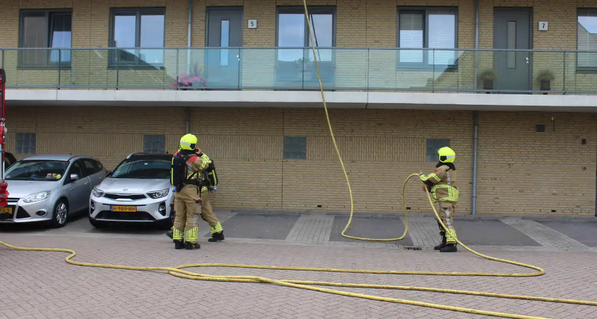 Bewoner gewekt nadat brandweer deur openramt wegens vergeten pannetje - Foto 6