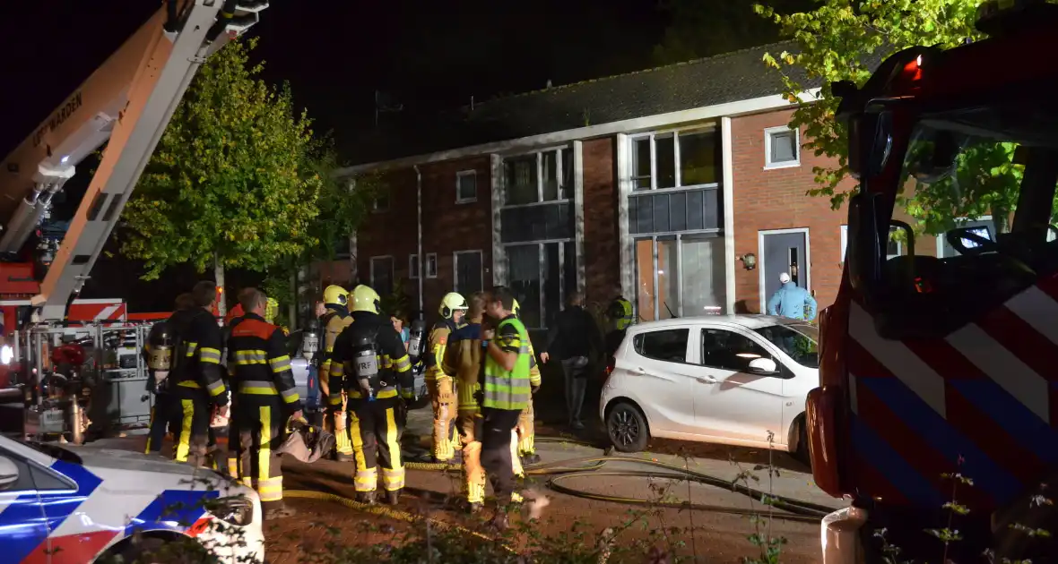 Arrestatieteam haalt brandstichter uit woning - Foto 7